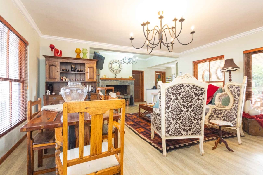 4 Bedroom Property for Sale in Panorama Western Cape